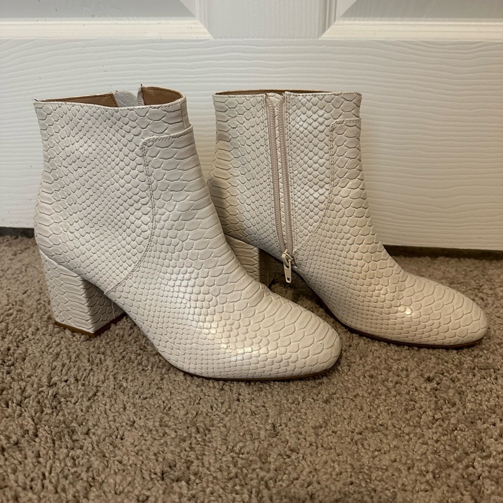 White Booties- Size 8.5